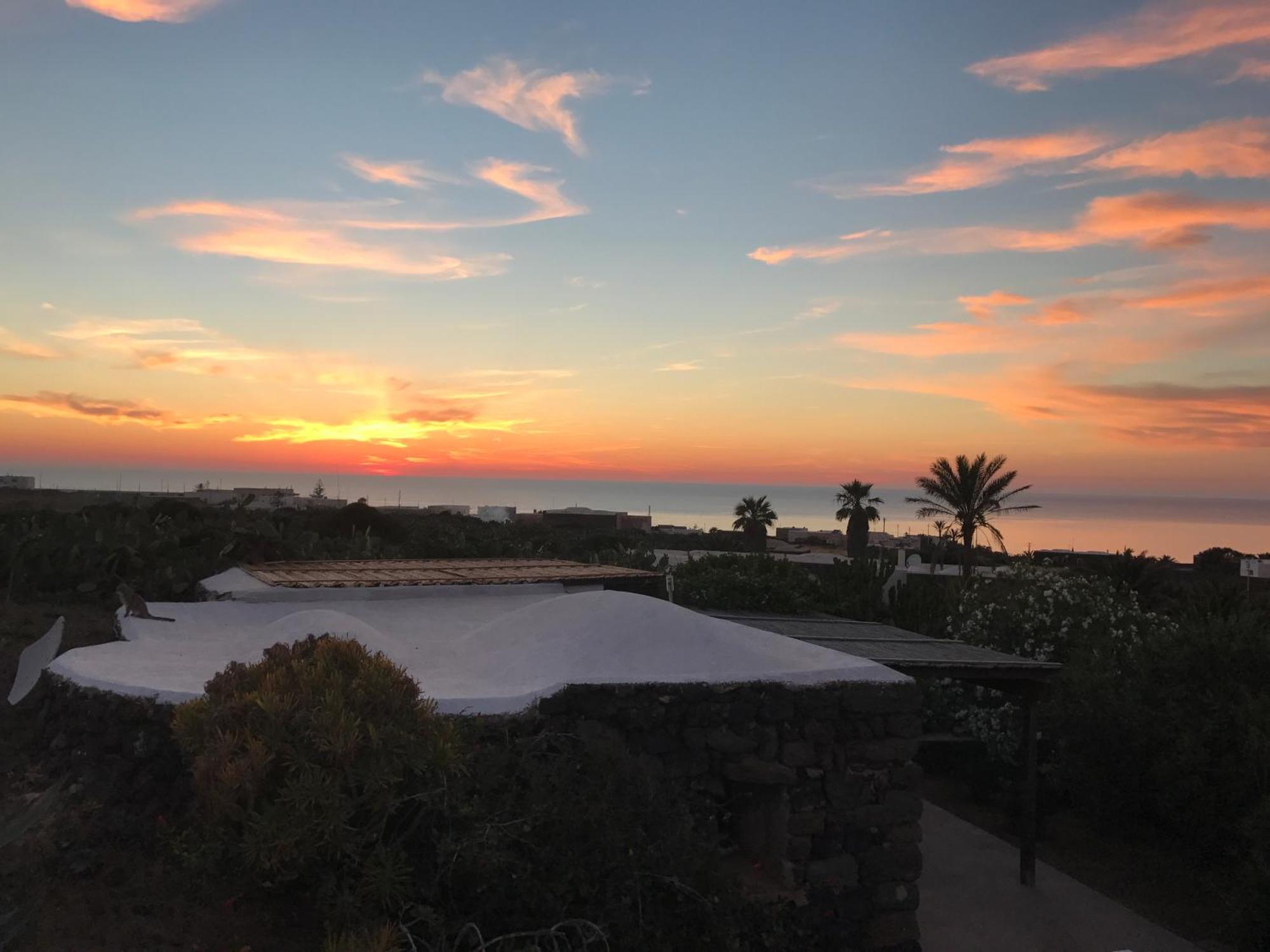 Etherea - I Dammusini Di Pantelleria Exterior foto